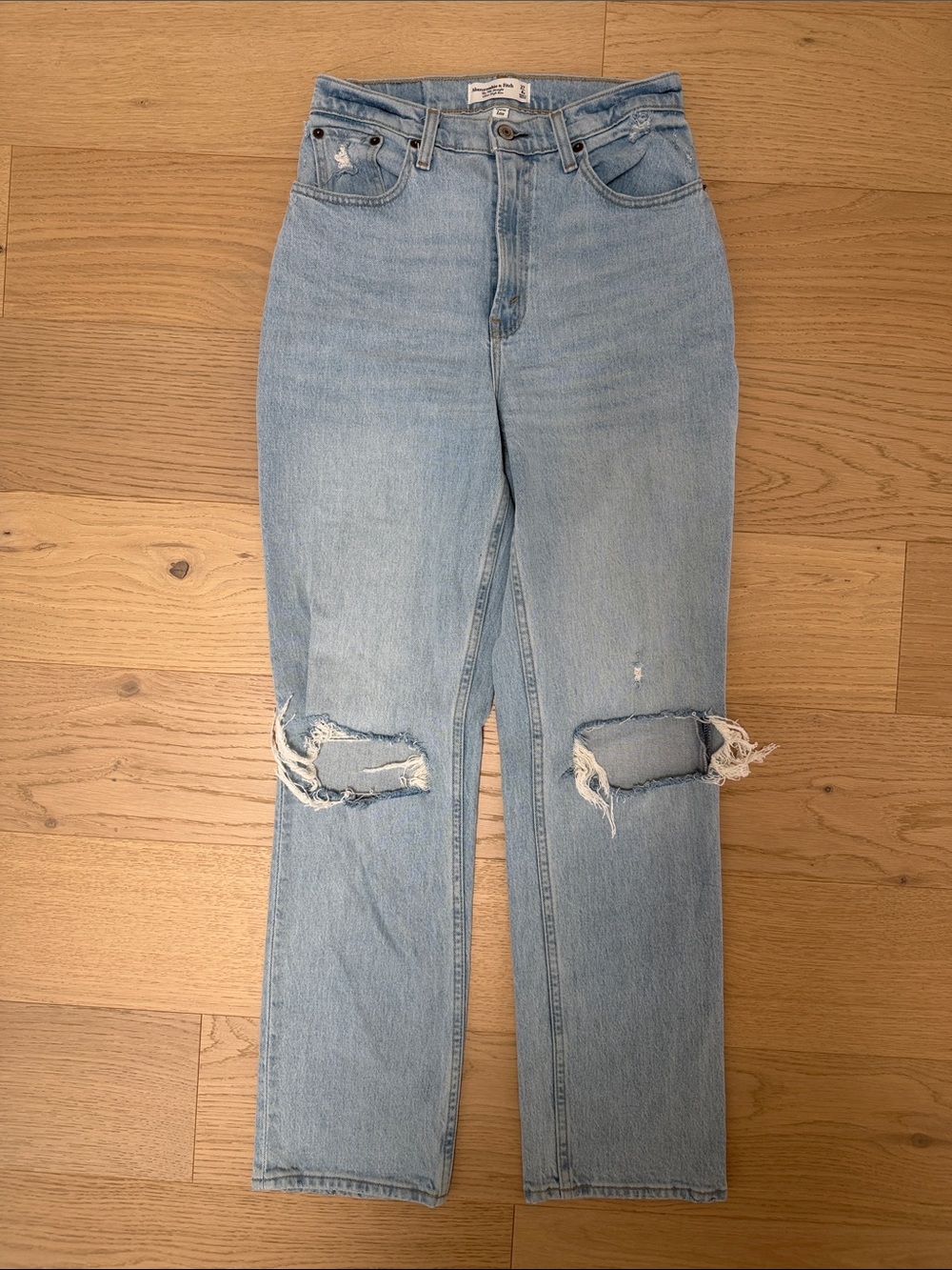 Abercrombie Women’s Curve Love Straight-Leg Distressed Jeans